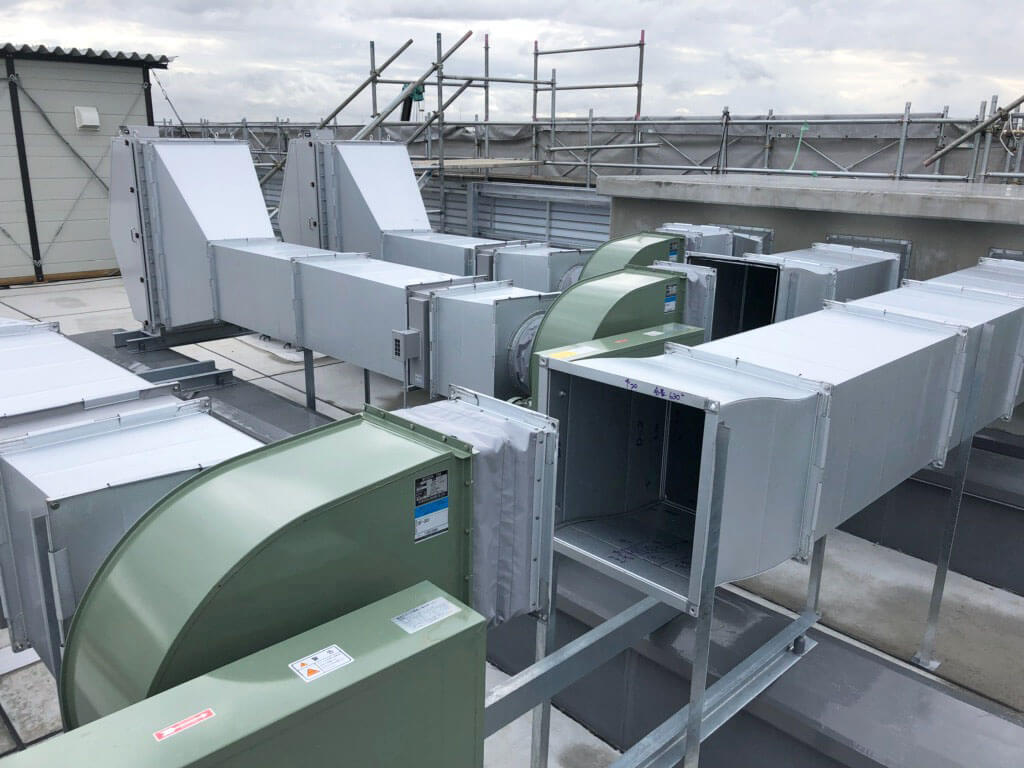 豊富なダクト工事の実績で培われた最適な提案力と技術力！